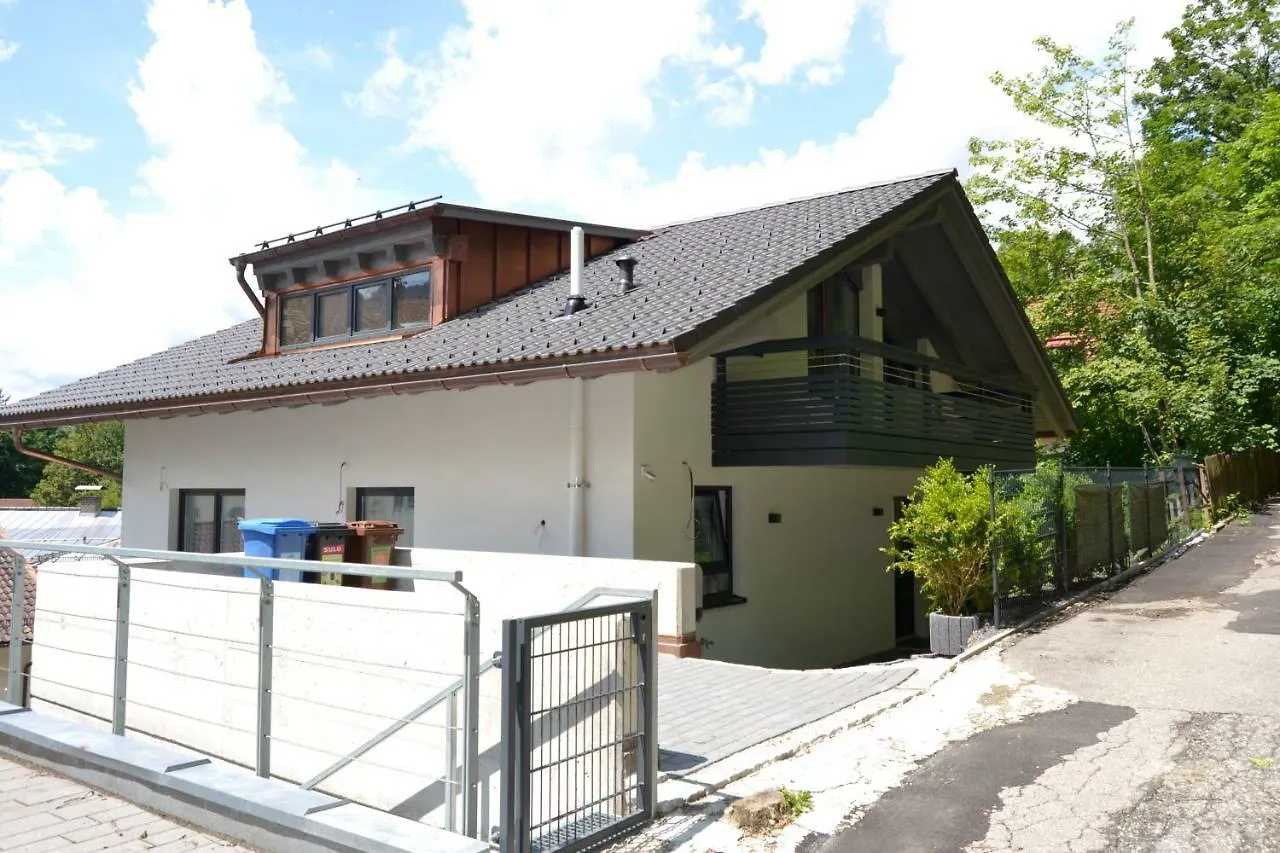 Apartment Gaestehaus Am Riedweg Garmisch-Partenkirchen